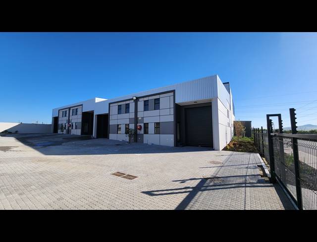 132M² WAREHOUSE FOR SALE IN RIVERGATE